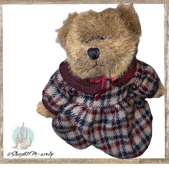 Russ Berrie Vintage Collection Lindsey Bear 44704 Retired plush collector toy - Picture 2 of 9